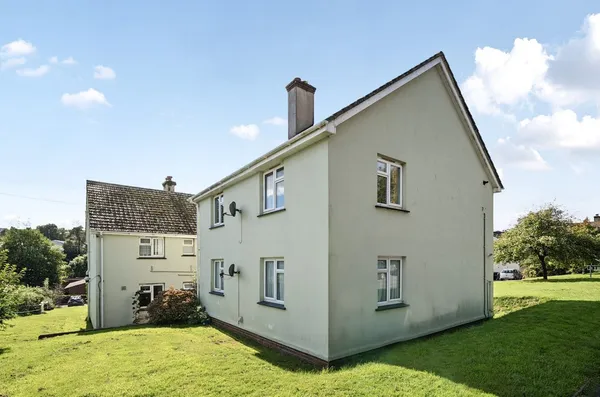 Retreat Close, Kingsbridge
