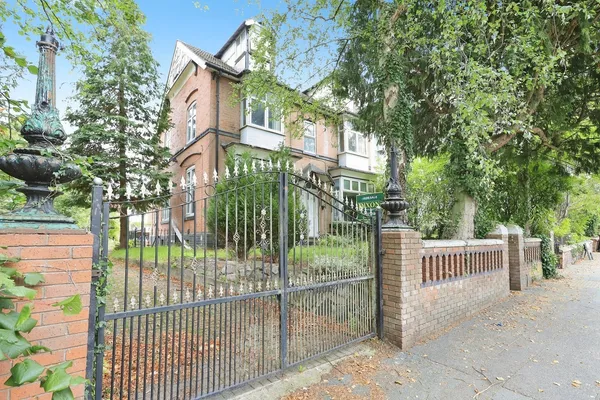 Tettenhall Road, WOLVERHAMPTON, West ...