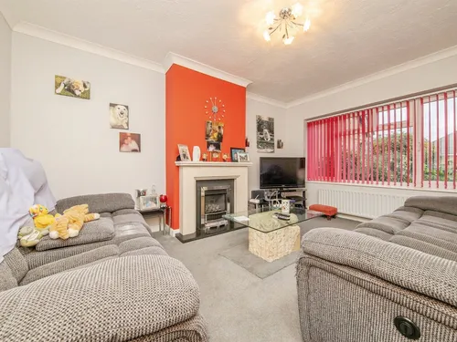 Woodrows Lane, Clacton-On-Seaphoto
