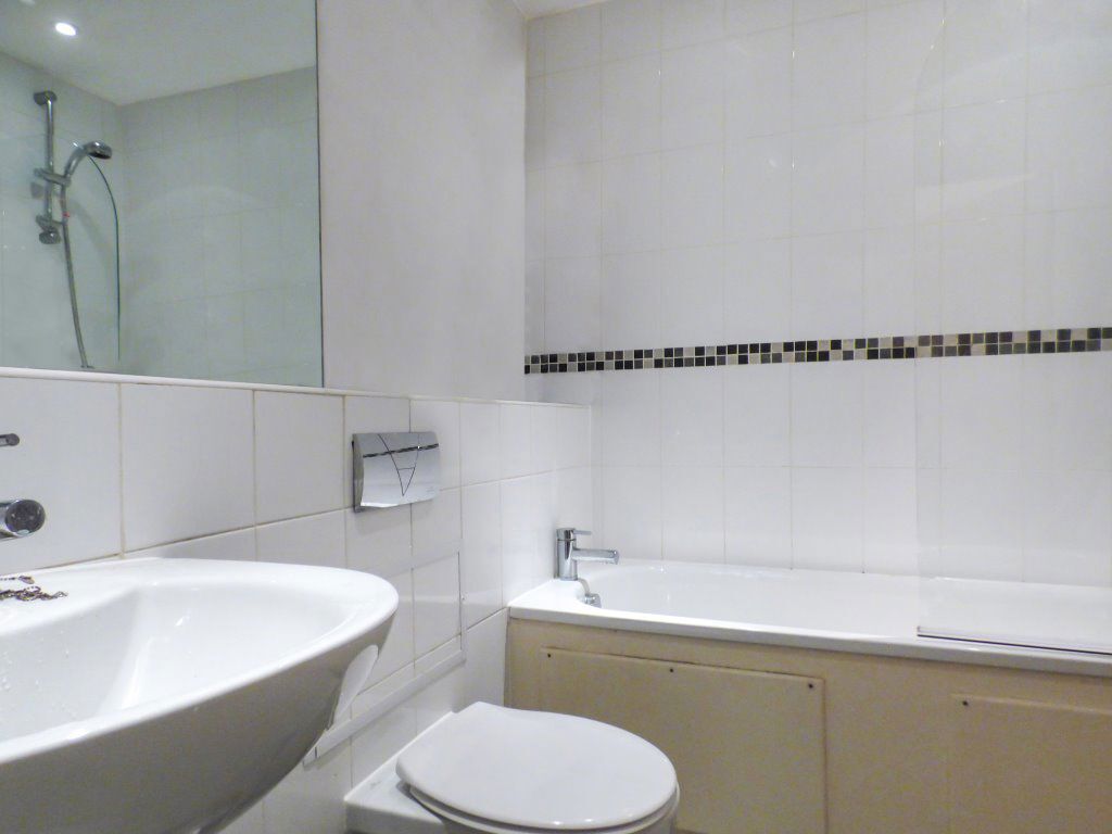 Apt 2 Dain Court, B29 6BD Image 12