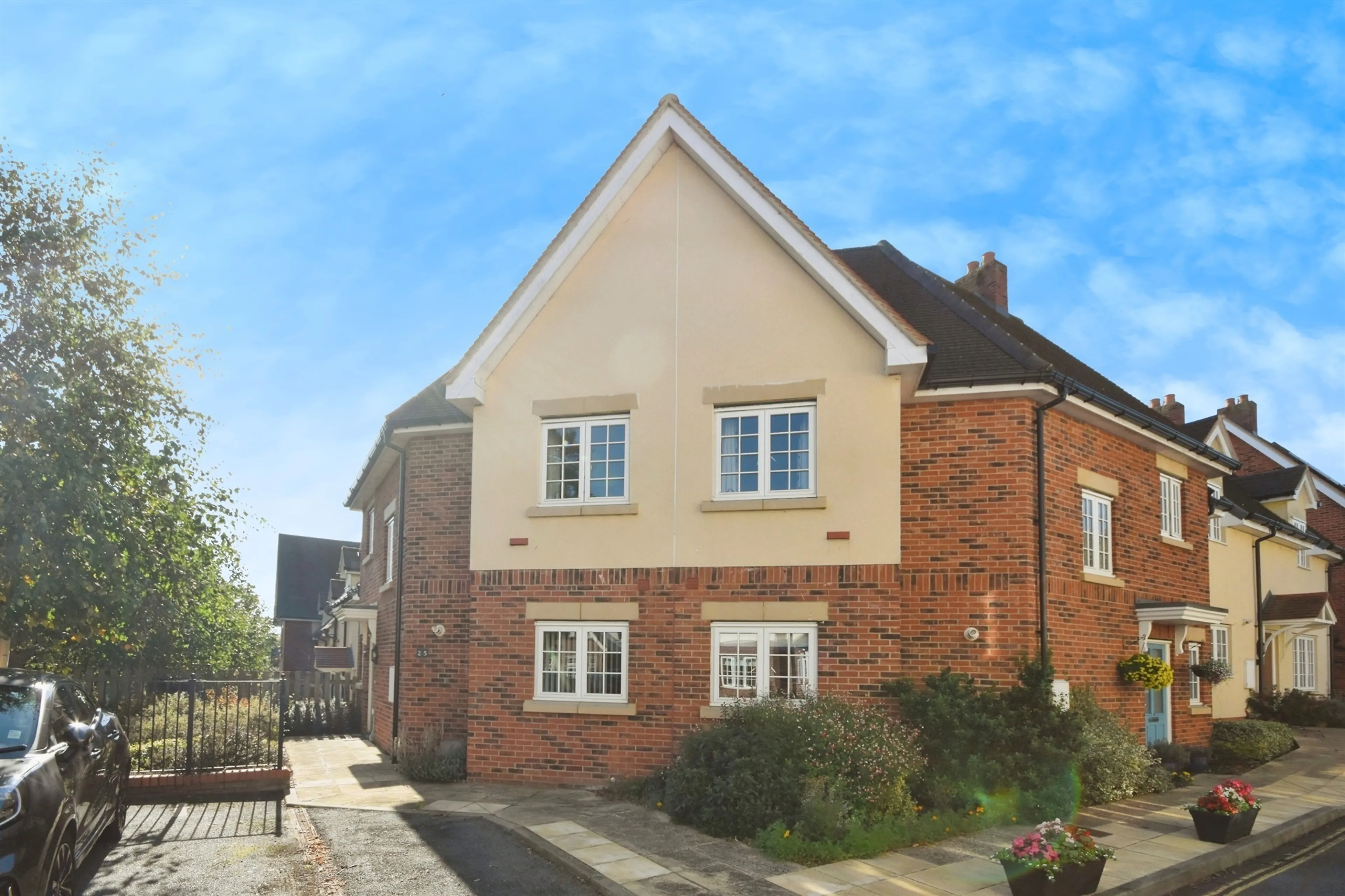 Property at Dame Mary Walk, Halstead