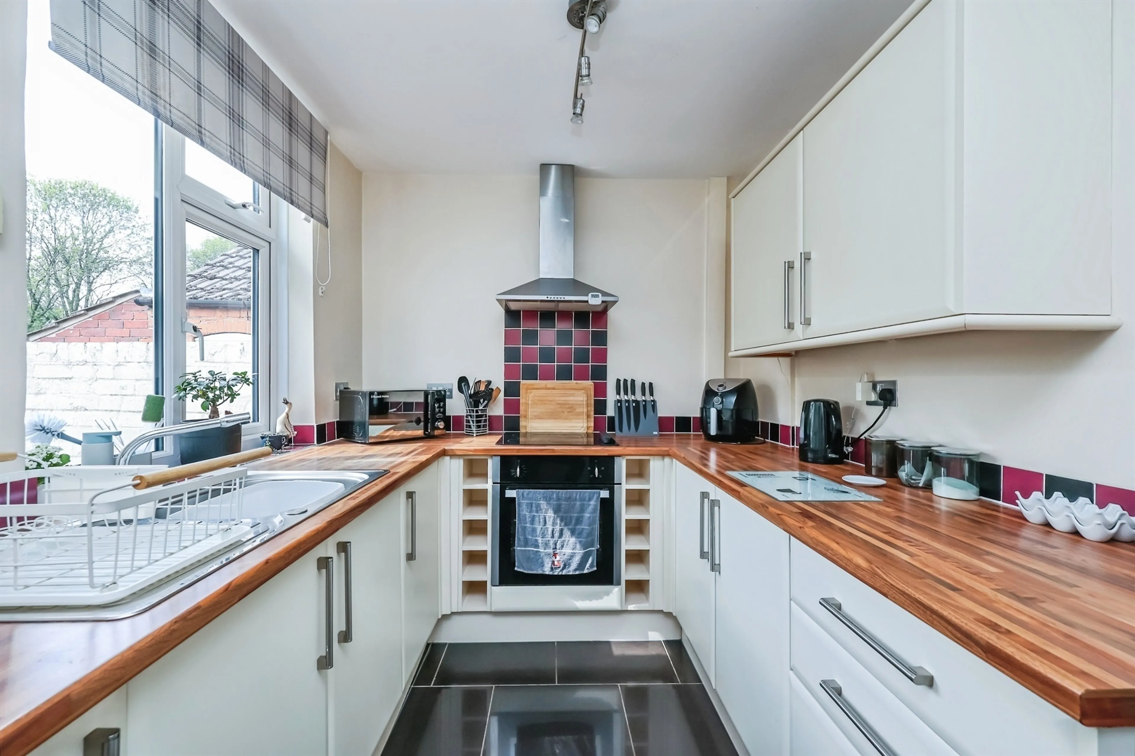 Property photo 12