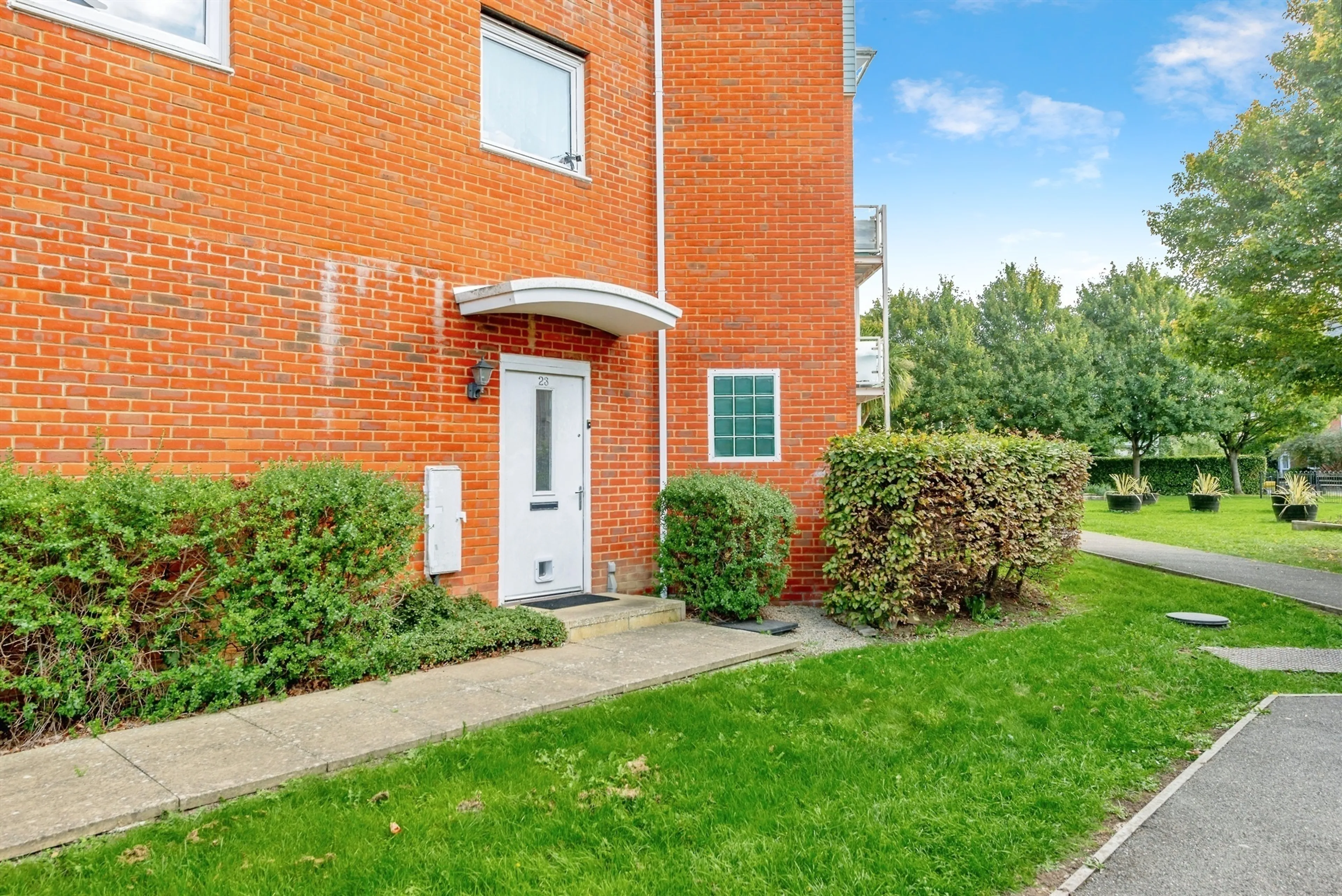 Property photo 0