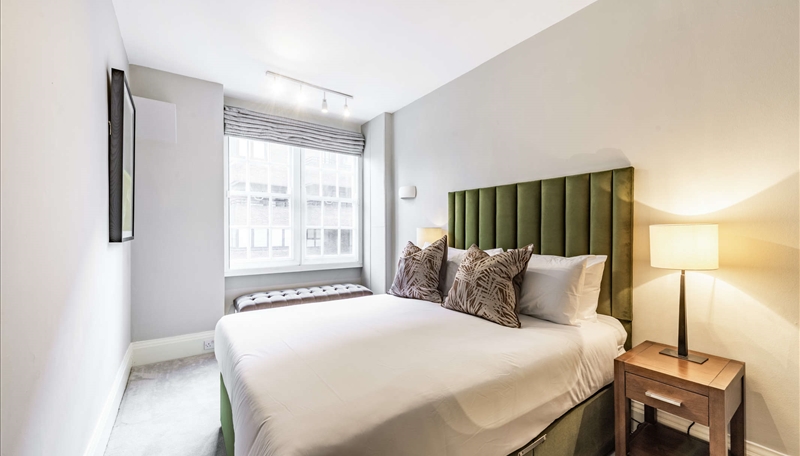 Six Bedroom Apartment To Let Strathmore Court  St Johns Wood NW8 Image 15