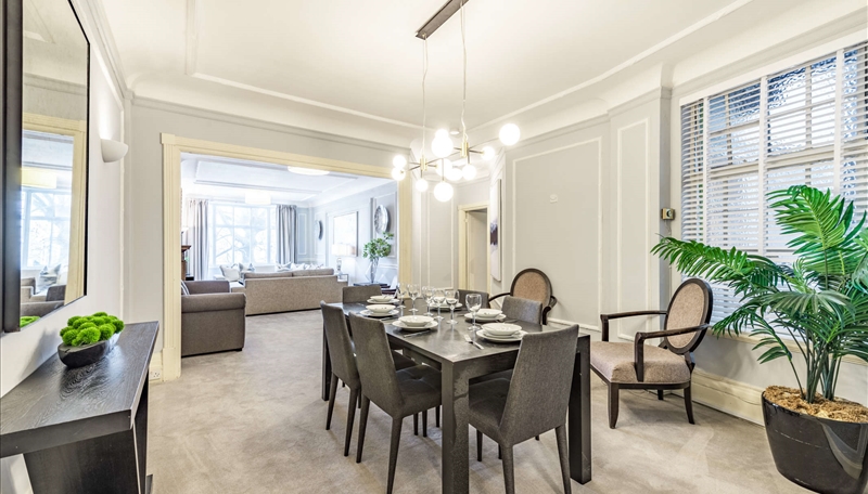 Six Bedroom Apartment To Let Strathmore Court  St Johns Wood NW8 Image 2
