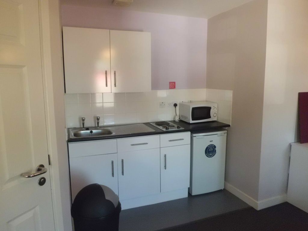 F7 Bournbrook House, B29 6BD Image 3