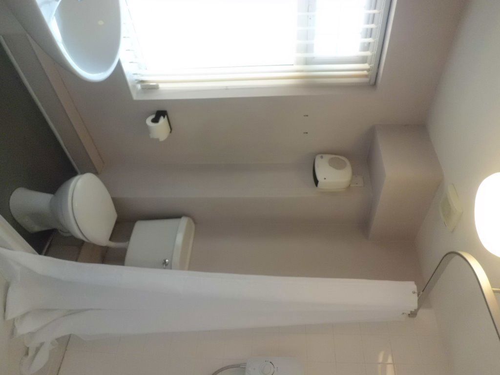 F7 Bournbrook House, B29 6BD Image 9