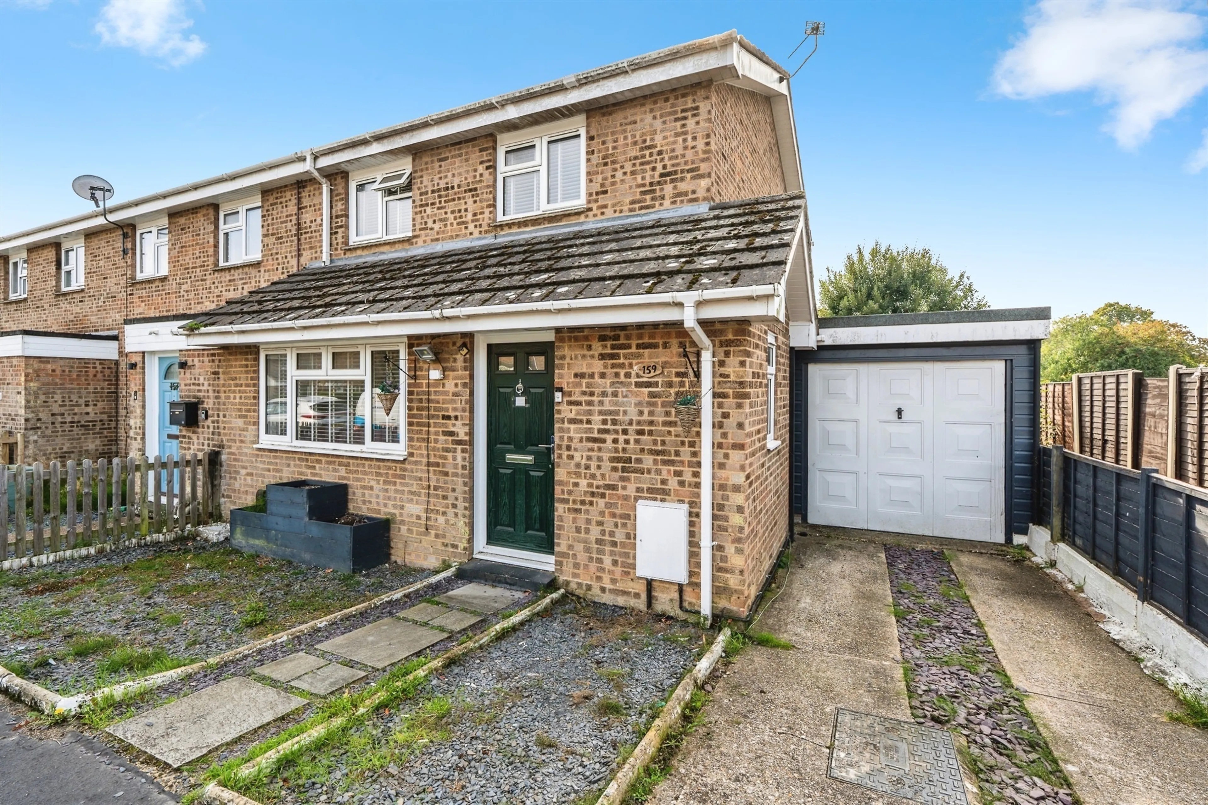 Property photo 0