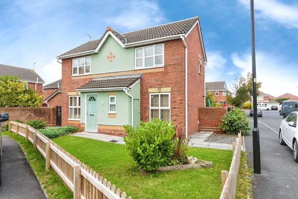 Hope Close, Thornton-Cleveleys Nb, La...