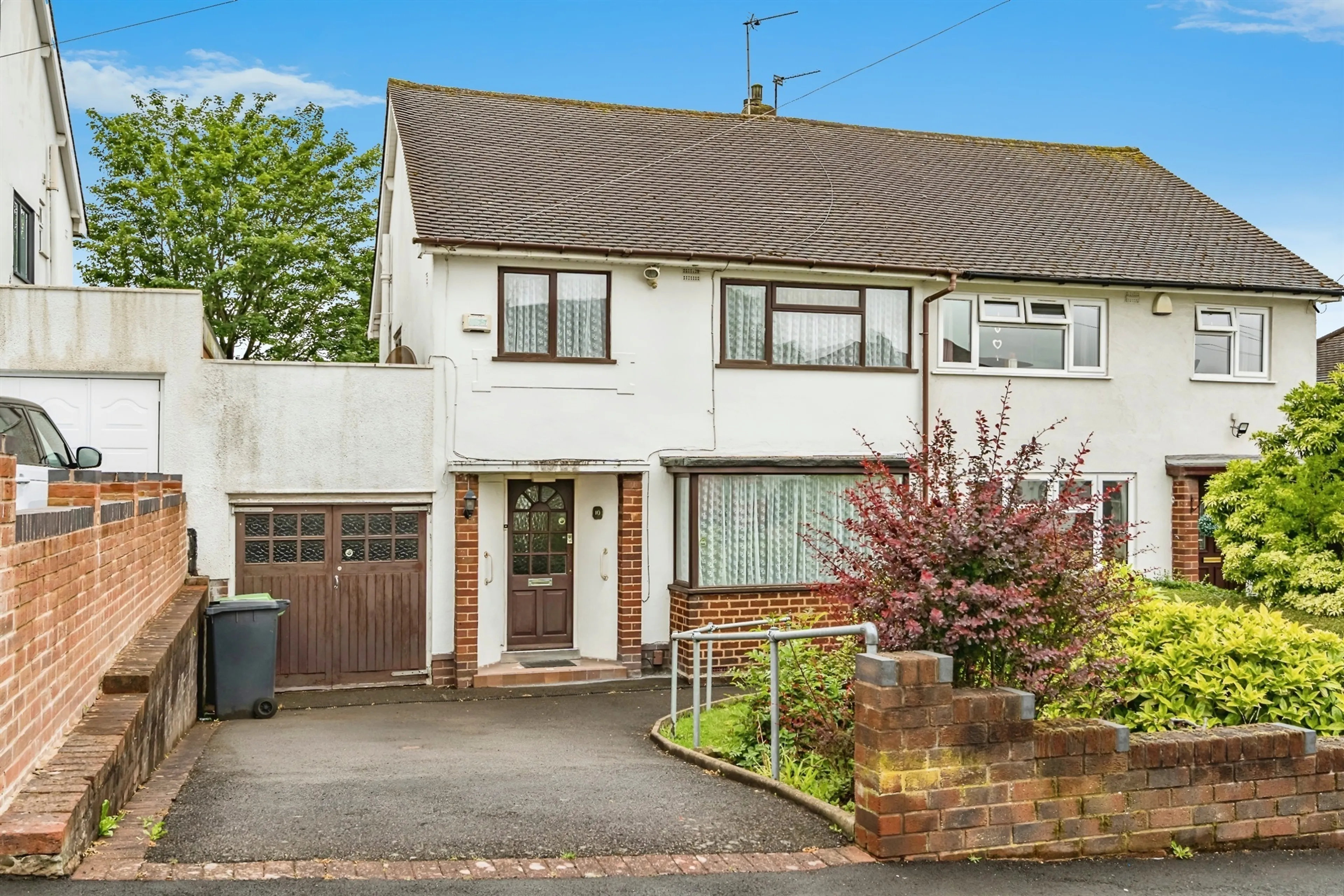 Property photo 0