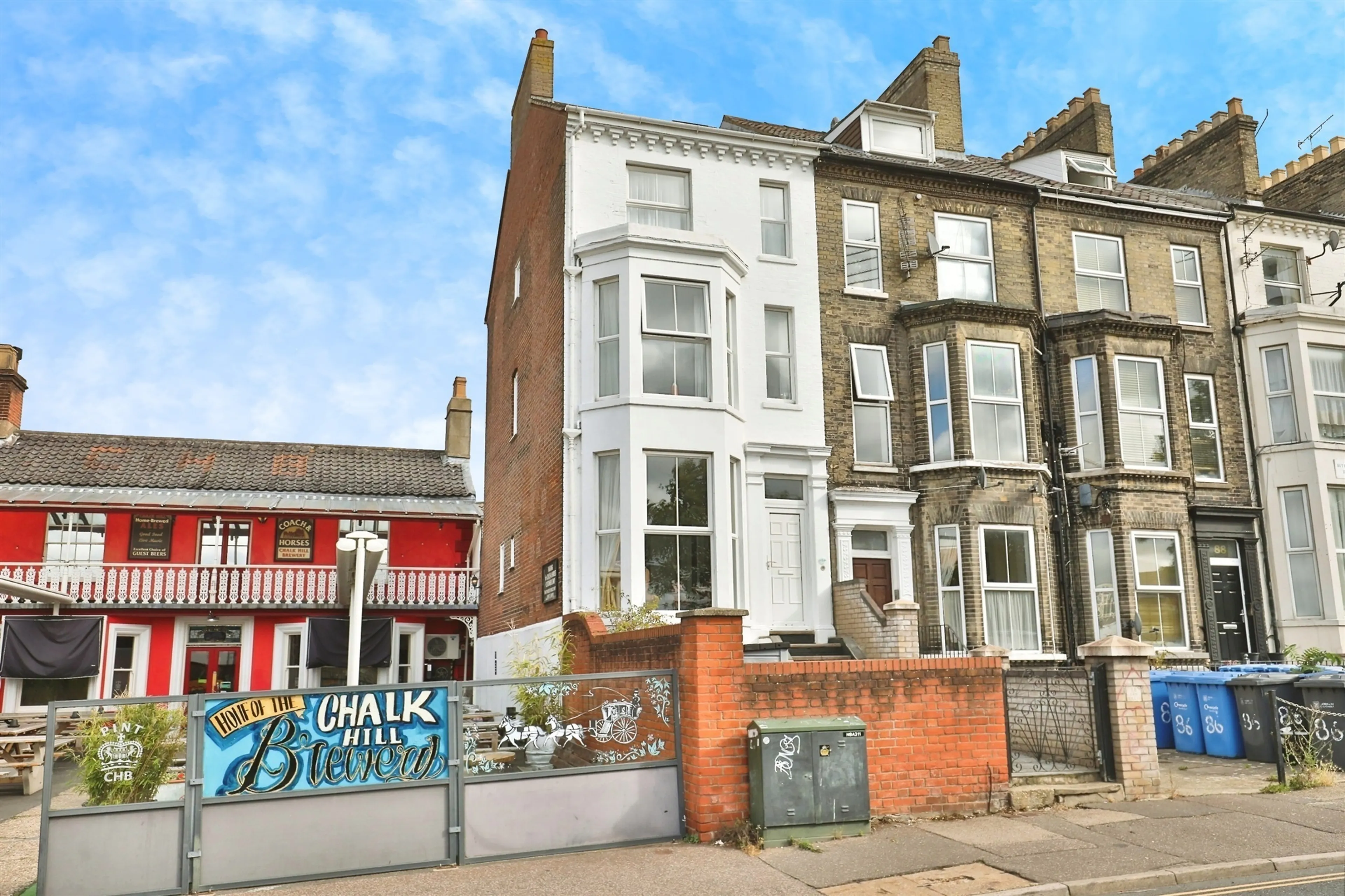 Property photo 0