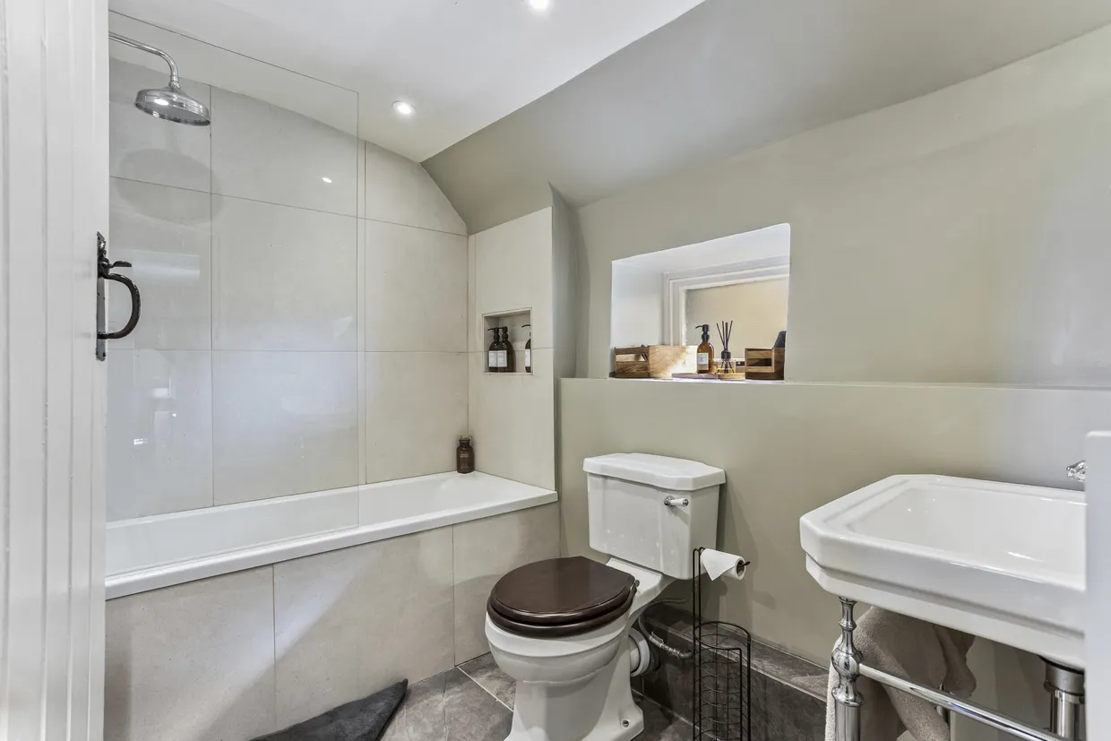 Fox Lane, Westcott Barton, OX7 photo 6