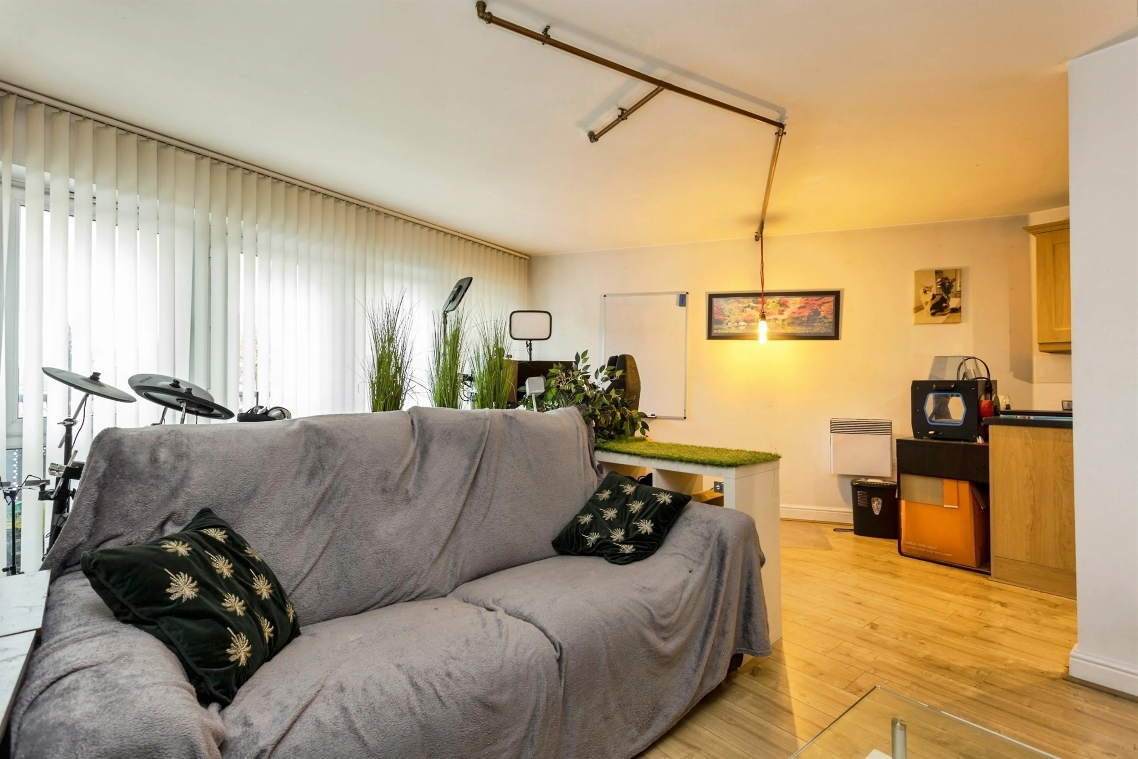 Property at Trafalgar Gardens, Crawley