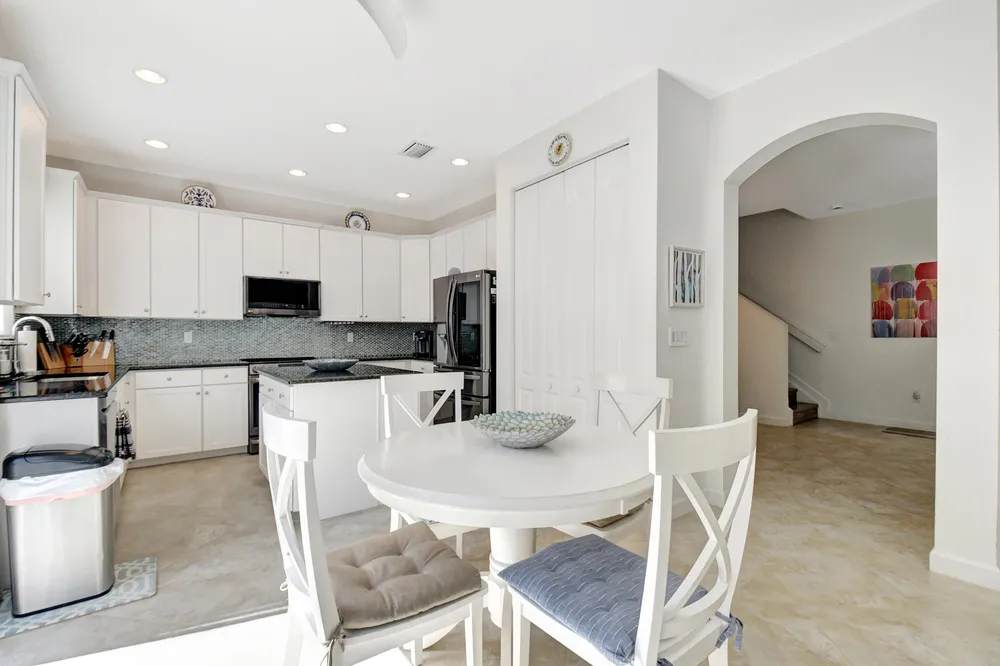 4598 Capital Dr, Lake Worth Beach, FL 33463