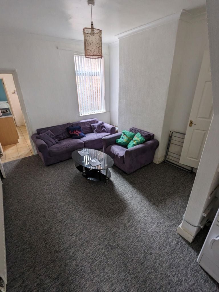 110 Hubert Road, B29 6ER Image 2