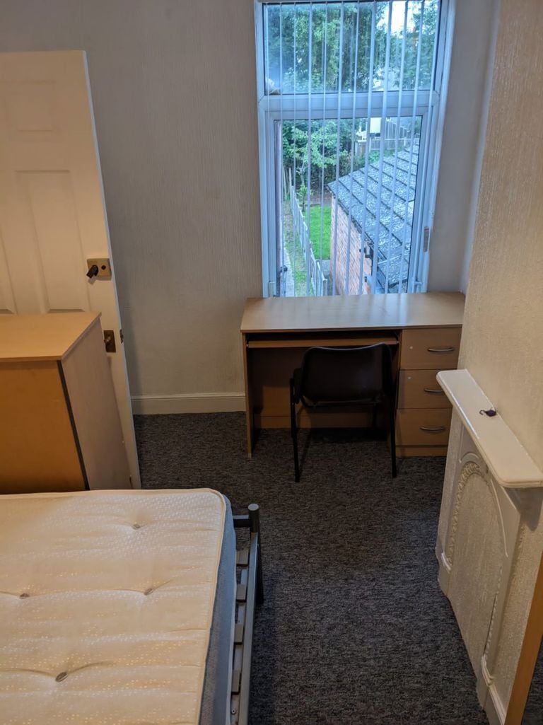 110 Hubert Road, B29 6ER Image 6