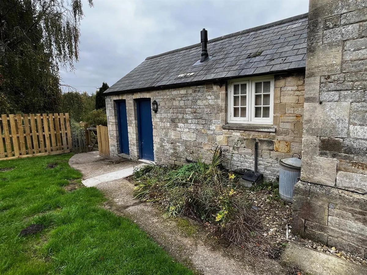 1 NORTH ROAD COTTAGE, LITTLE PONTON