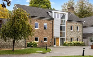 Halstead Place, Halstead, TN14, Halstead