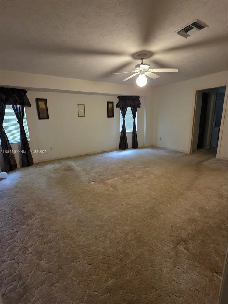 4802 Matanzas Ave, Fort Pierce, FL 34946