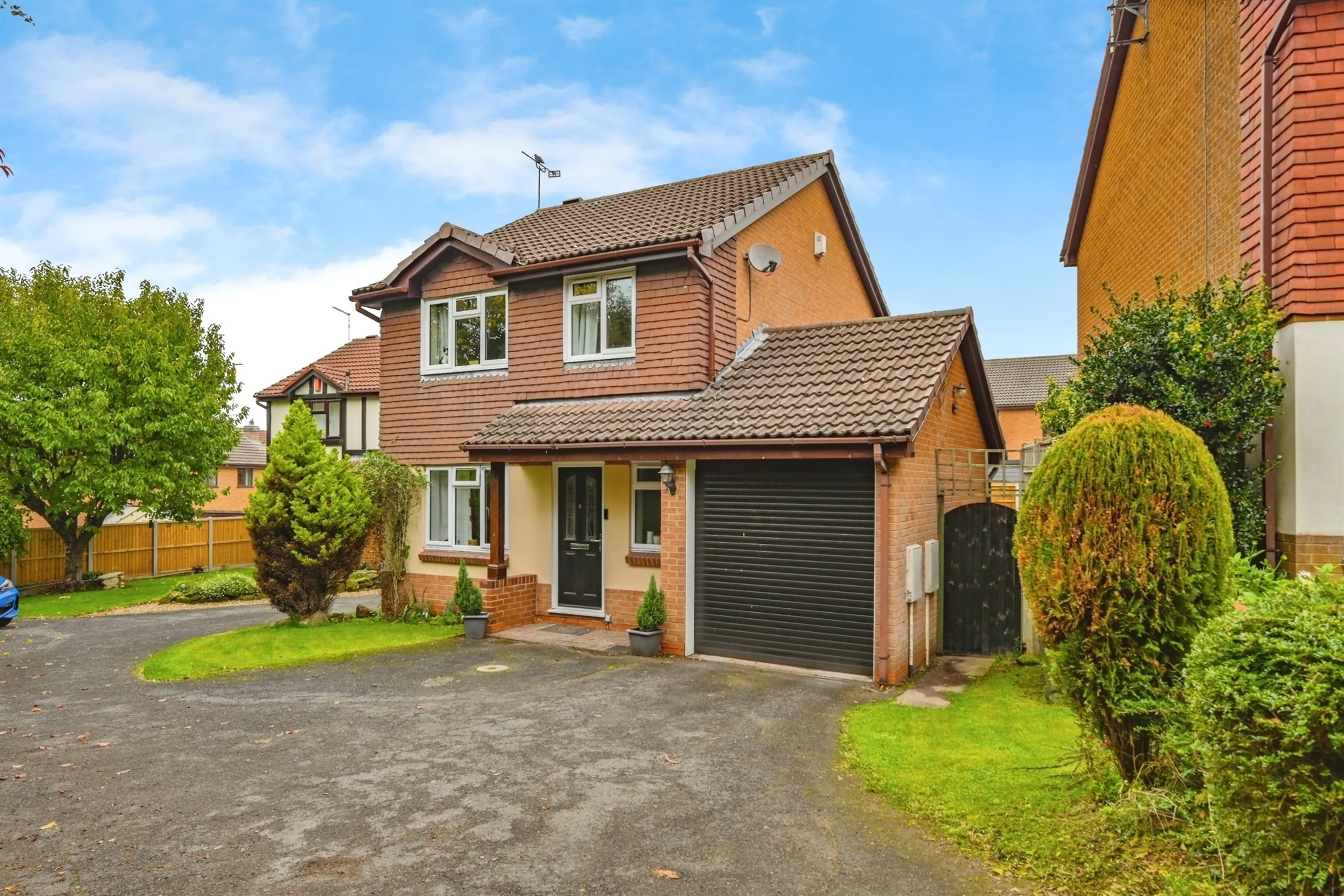 Property at Robin Close, Uttoxeter