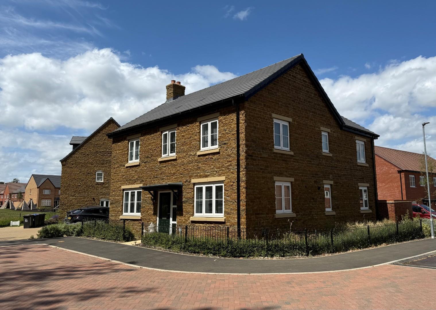 Gardenfield Crescent, Collingtree Park, Northampton Image 1