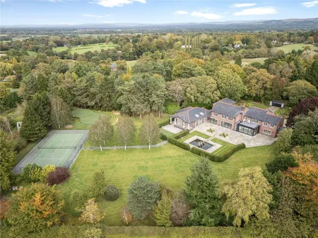 Oak Road, Mottram St Andrew, SK10