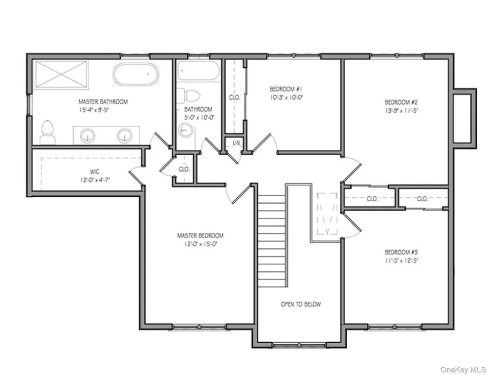 36 Fox Run Ct, Ridge, NY 11961