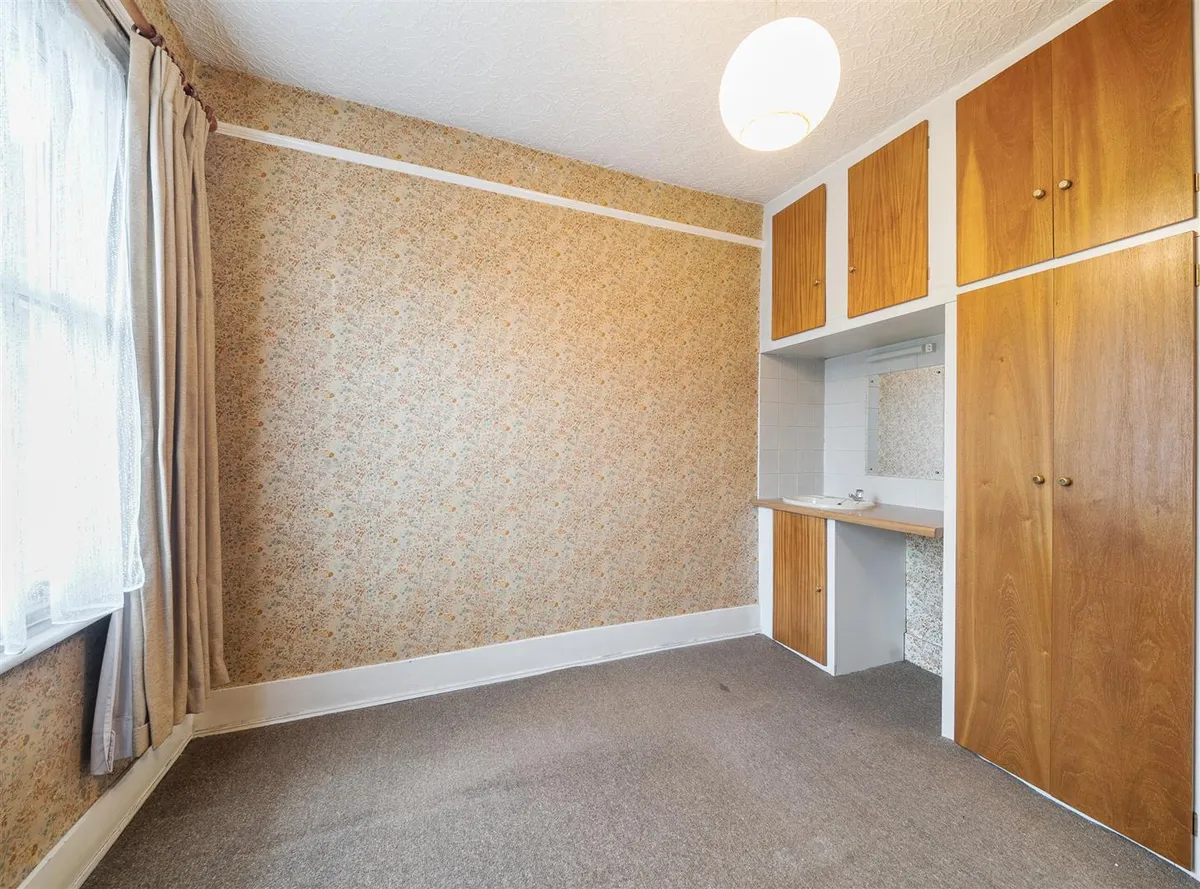 Brondesbury Road, London NW6