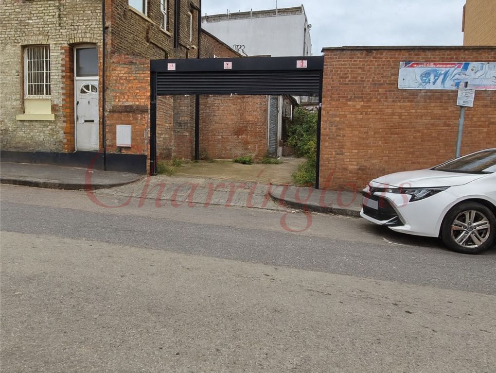 Shop to Rent  West Hendon Broadway  NW9  Image 15