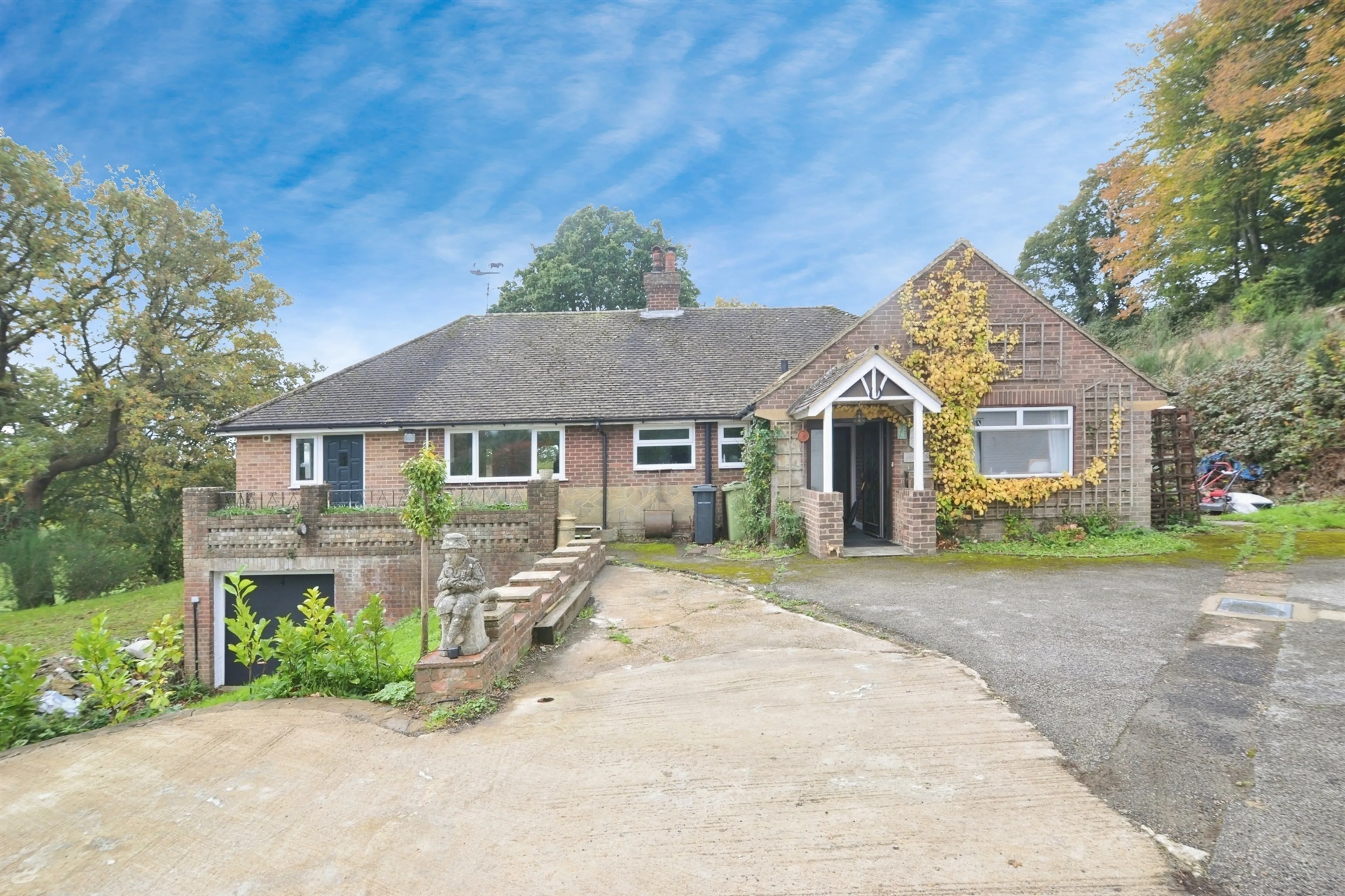 Property at Woodland Way, Crowhurst, Battle