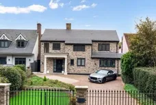 Tolmers Road, Cuffley, EN6 photo 1
