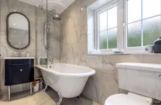 Tolmers Road, Cuffley, EN6 photo 9