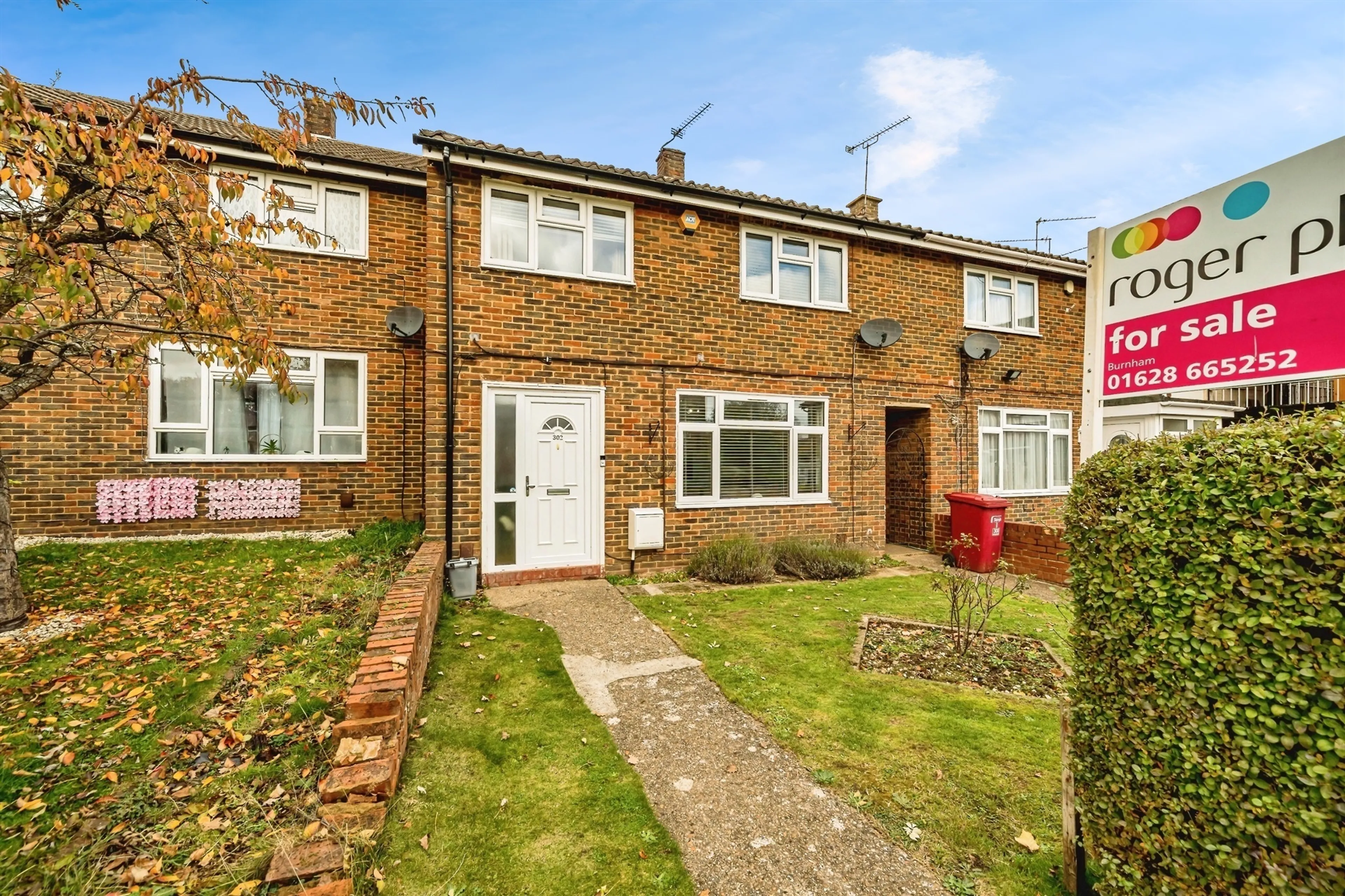 Property at Long Furlong Drive, Slough