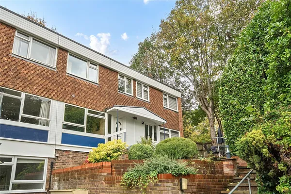 Caveside Close, Chislehurst, BR7, .