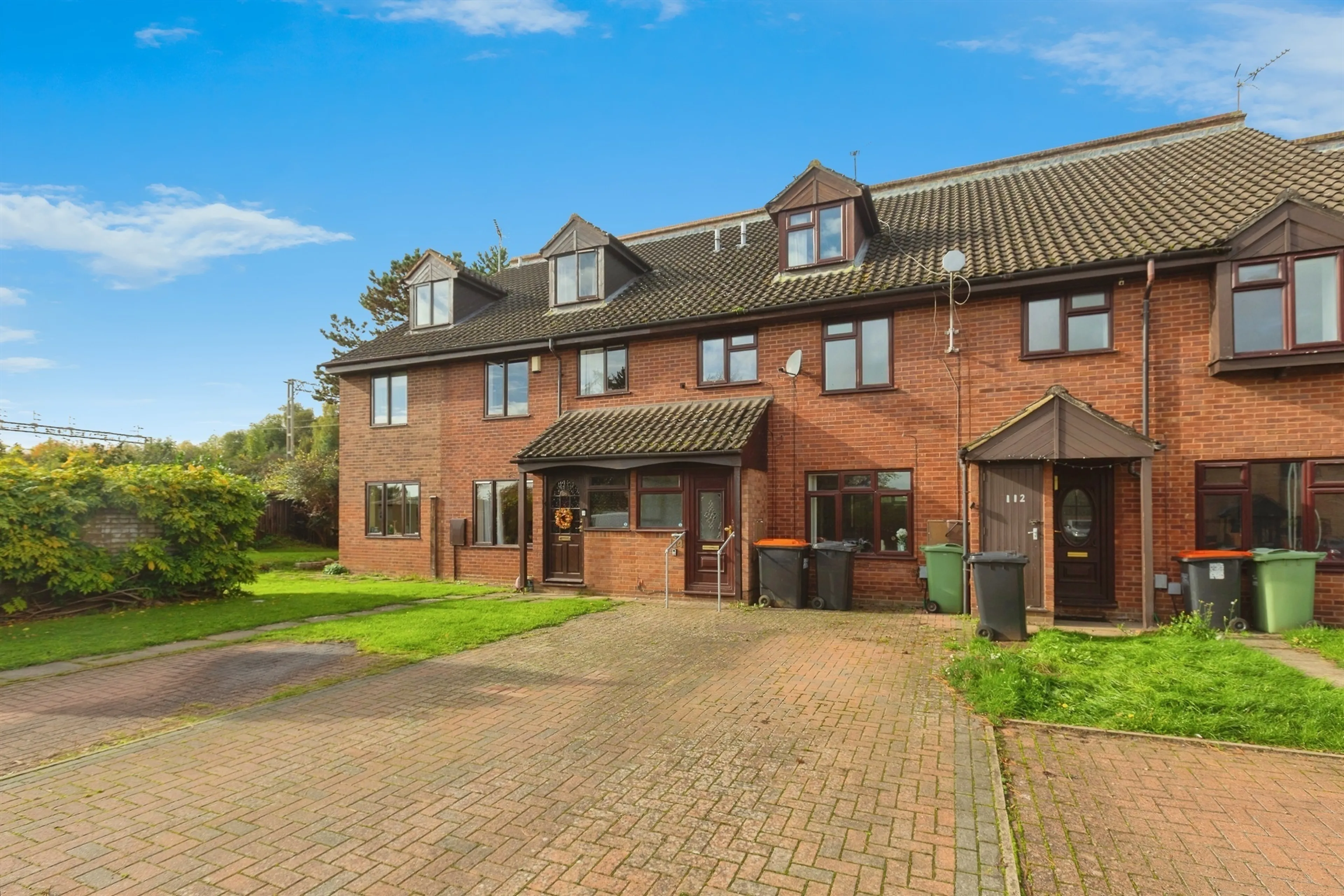 Property photo 0