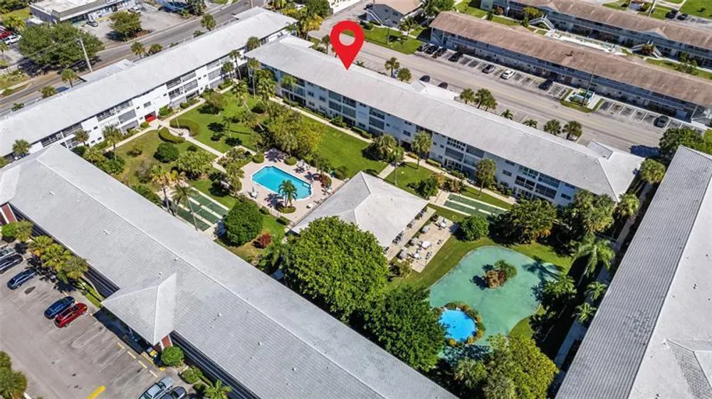 2050 NE 39th St, Pompano Beach, FL 33064