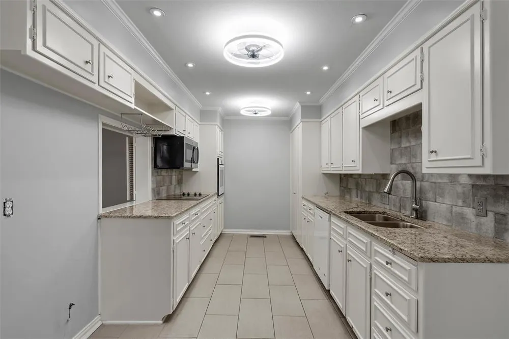 4117 Westchester Dr, Waco, TX 76710
