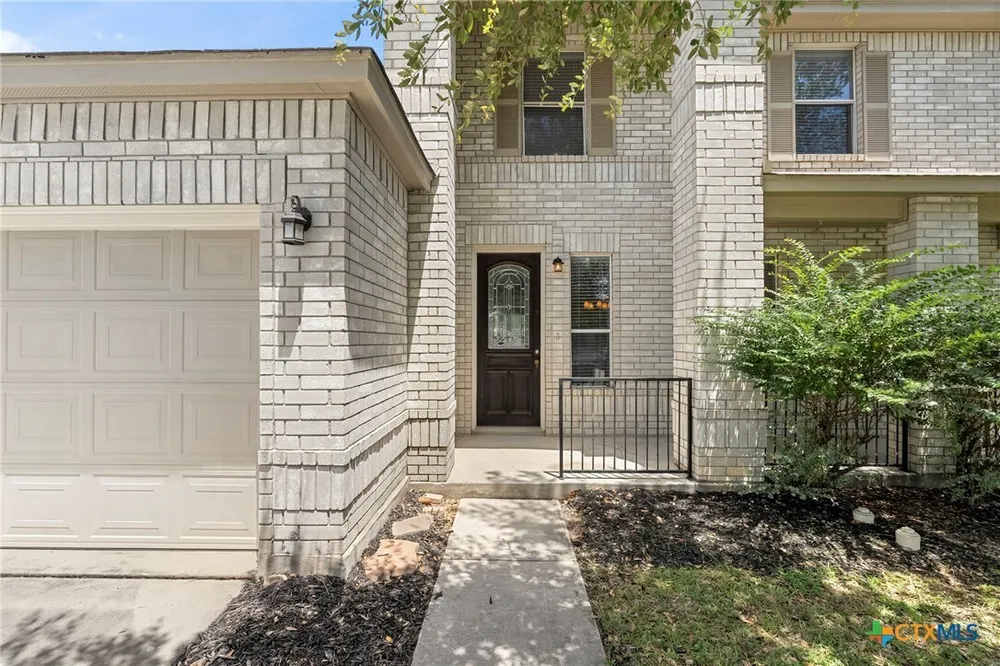 213 Springtree Pkwy, Cibolo, TX 78108