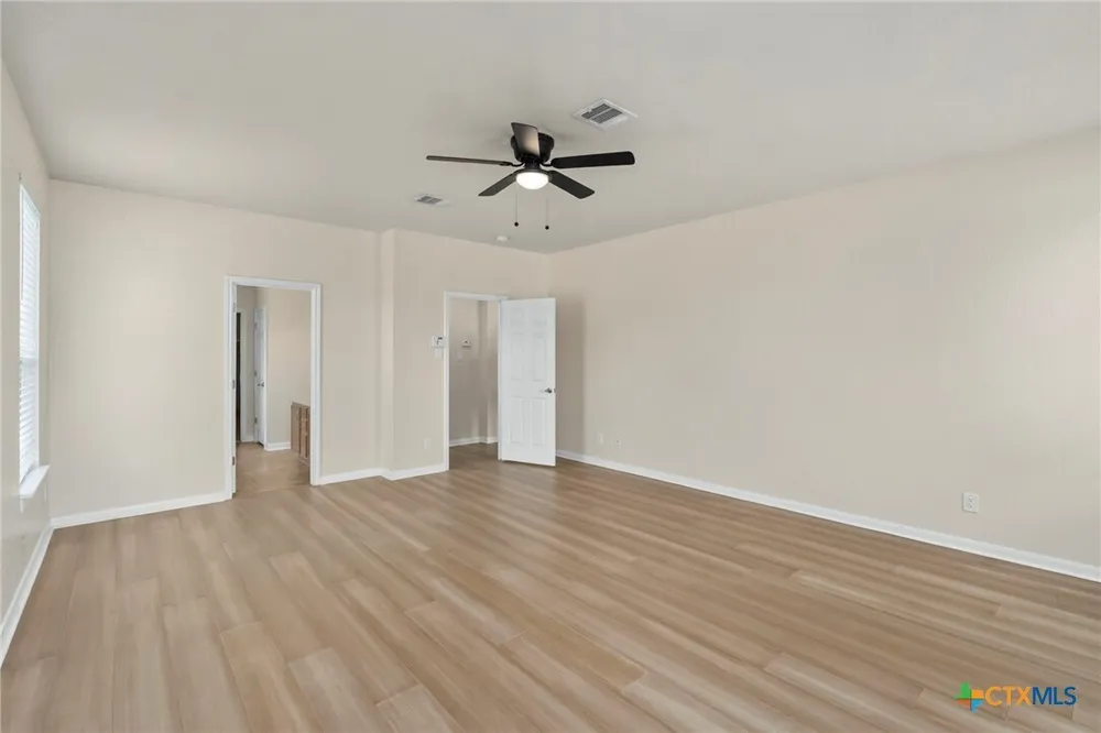 213 Springtree Pkwy, Cibolo, TX 78108