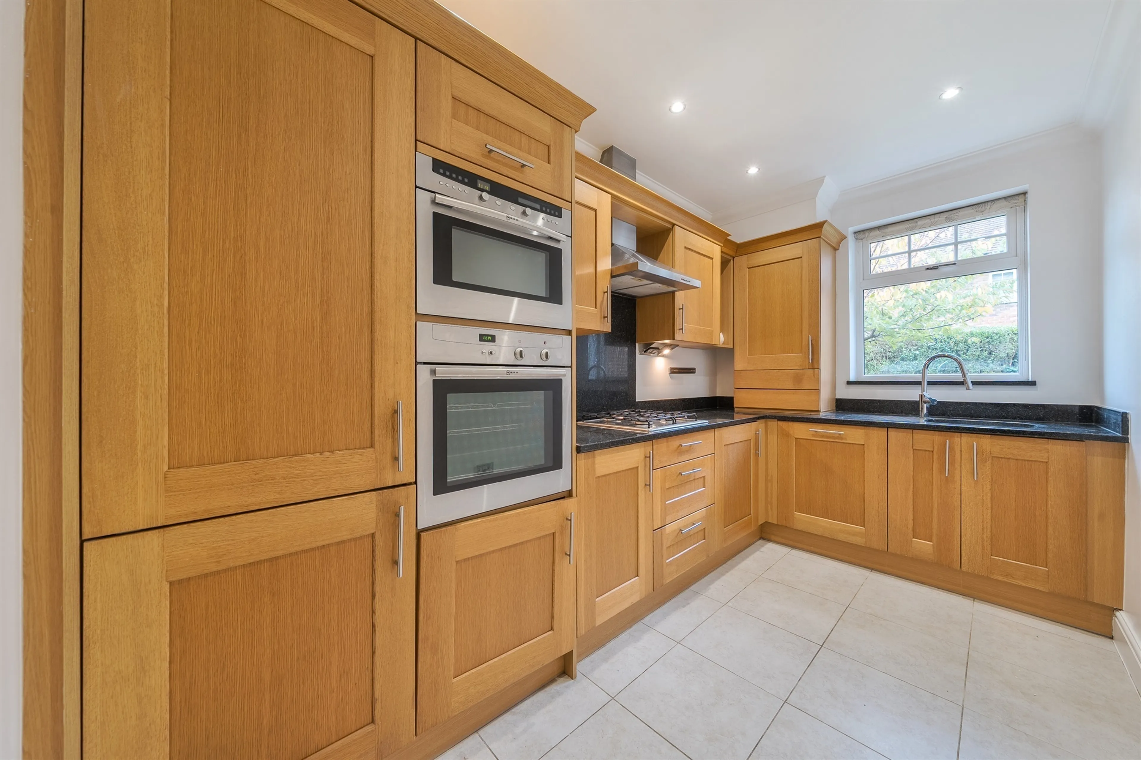 Property at Shoppenhangers Road, Maidenhead