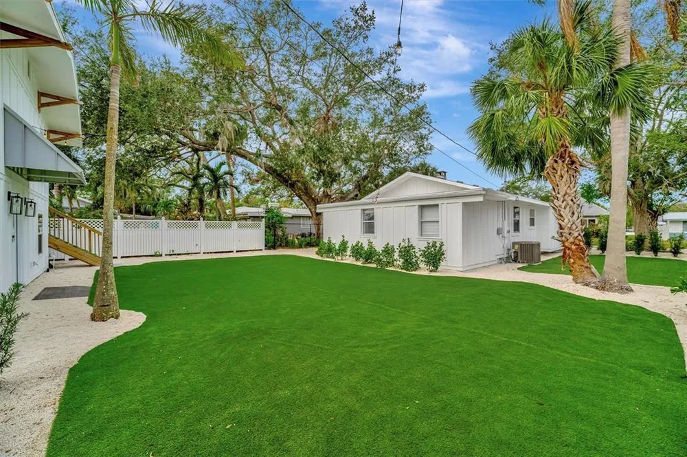 2713 4th Ave W, Bradenton, FL 34205
