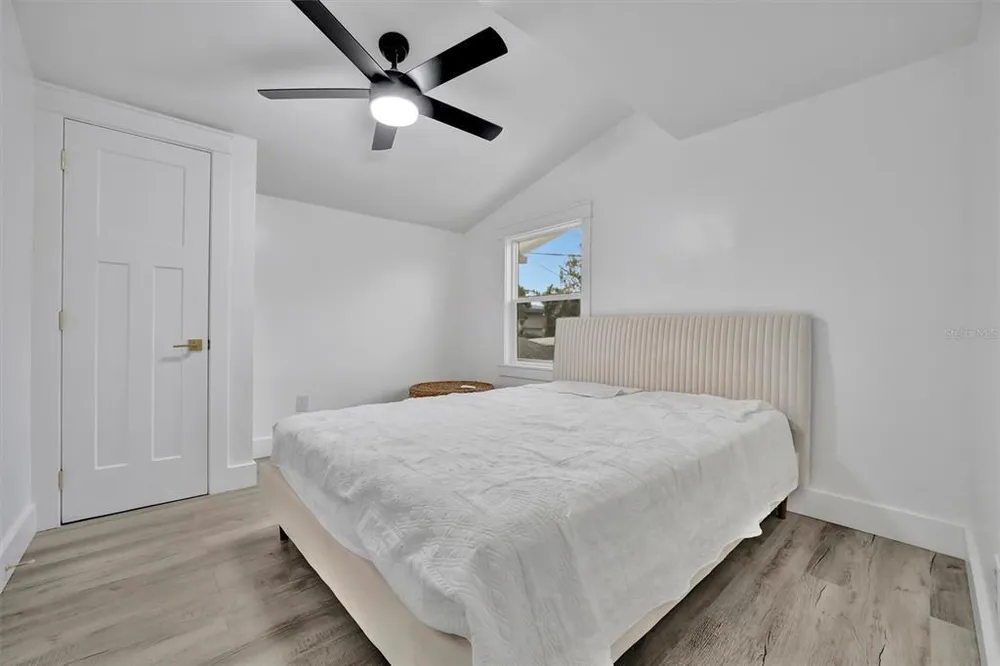 2713 4th Ave W, Bradenton, FL 34205