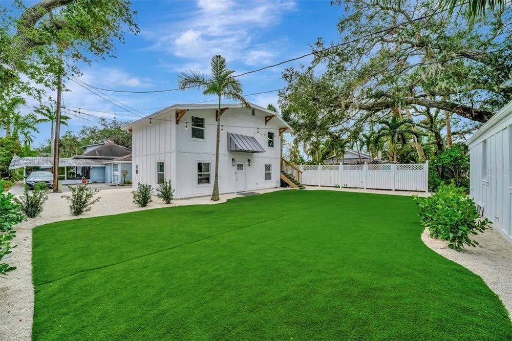 2713 4th Ave W, Bradenton, FL 34205