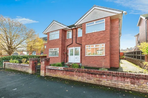 Victoria Street, Lytham St. Annes, La...