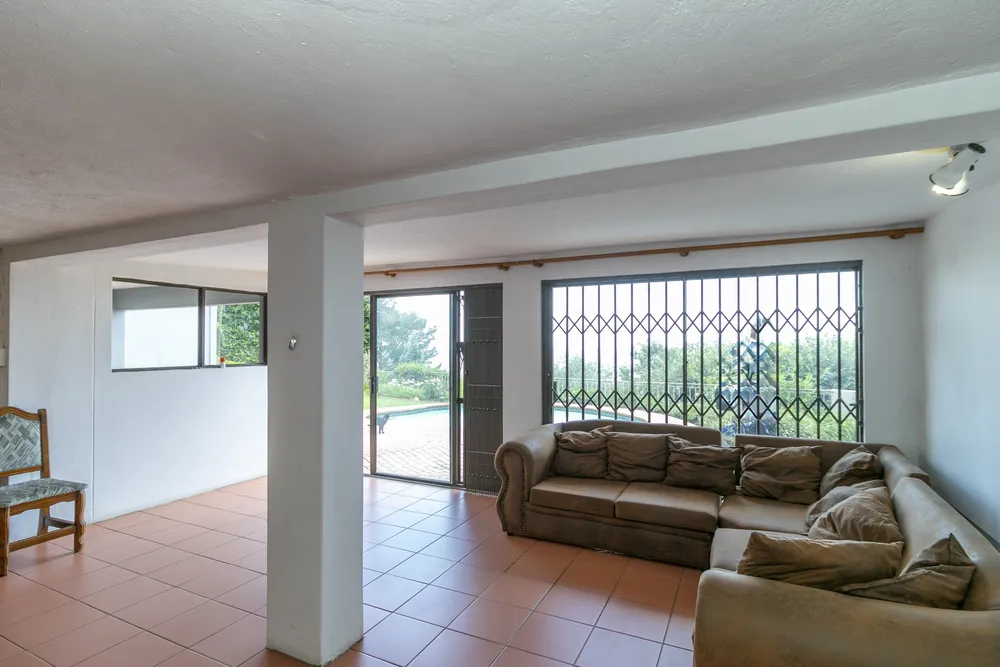 South Africa, Gauteng, Cyrildene, Hannaben Street, 42