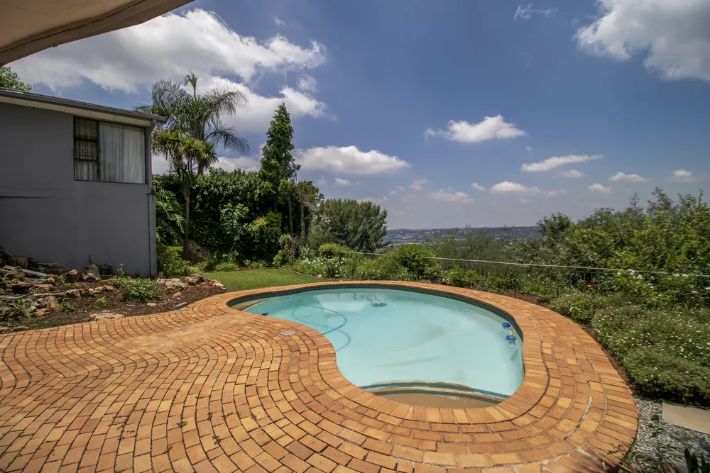 South Africa, Gauteng, Cyrildene, Hannaben Street, 42