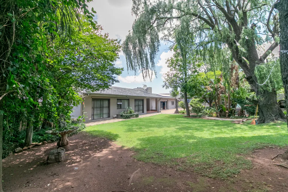 South Africa, Gauteng, Cyrildene, Hannaben Street, 42
