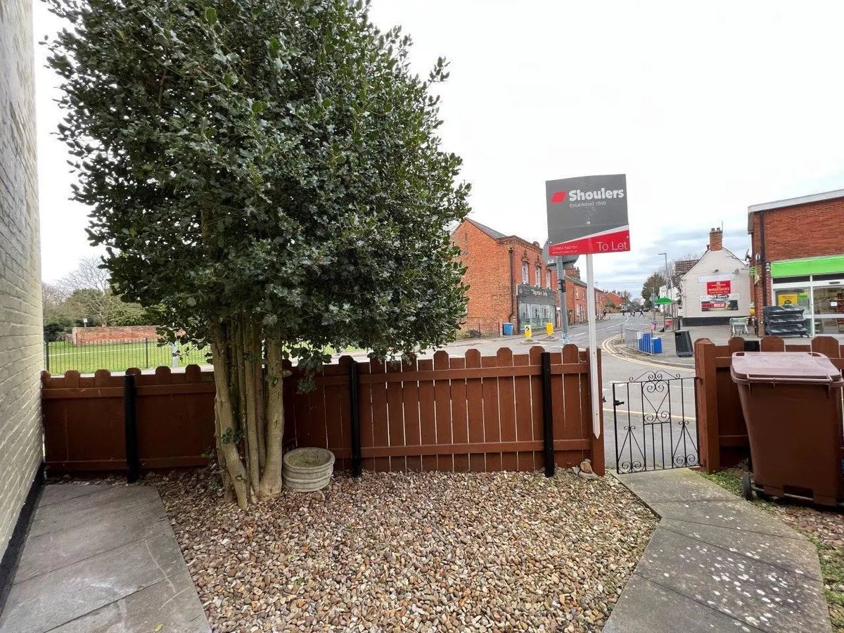 BRADGATE LANE, ASFORDBY