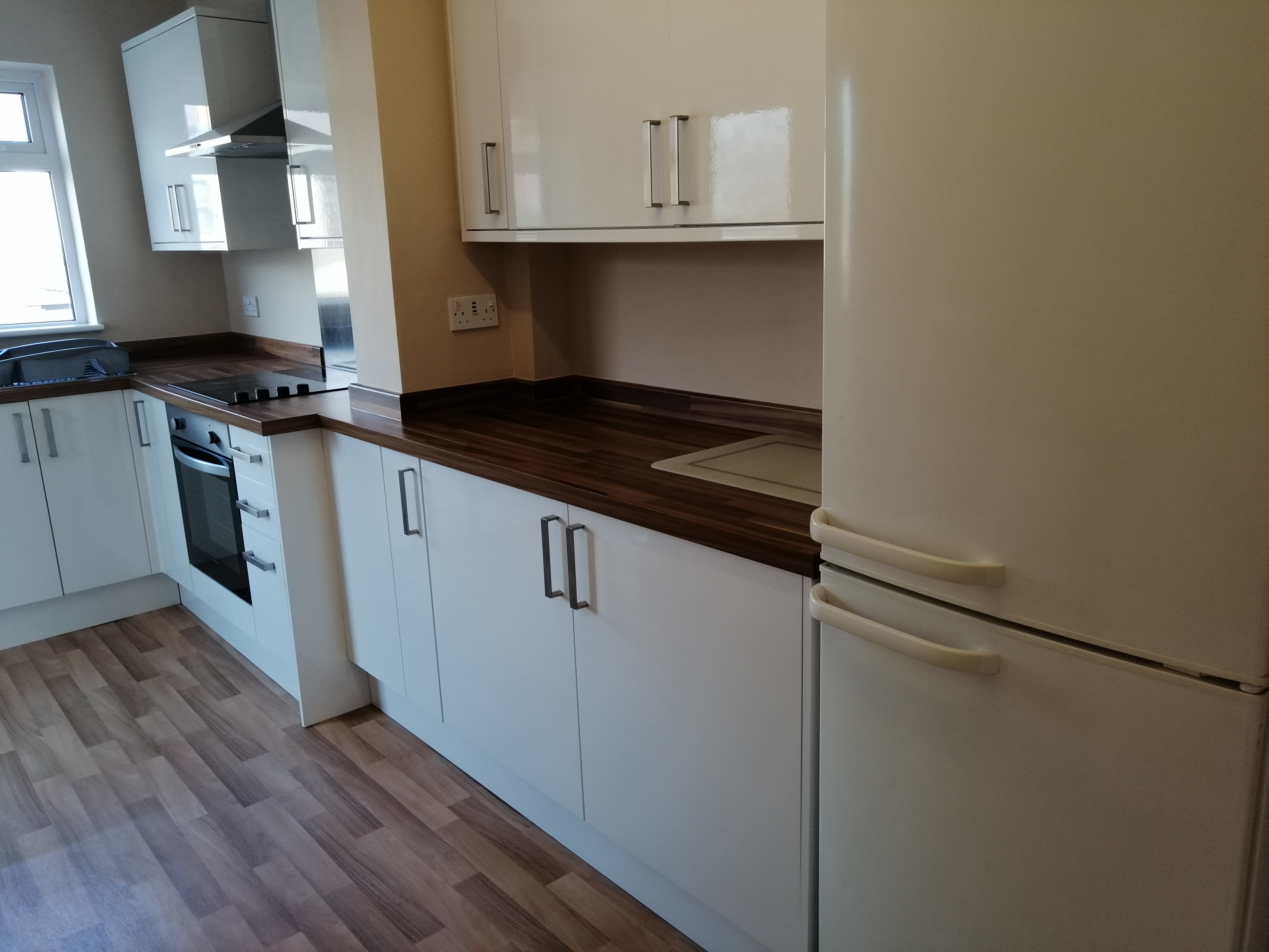 Glynne Road, Bangor, Gwynedd, LL57 Image 4