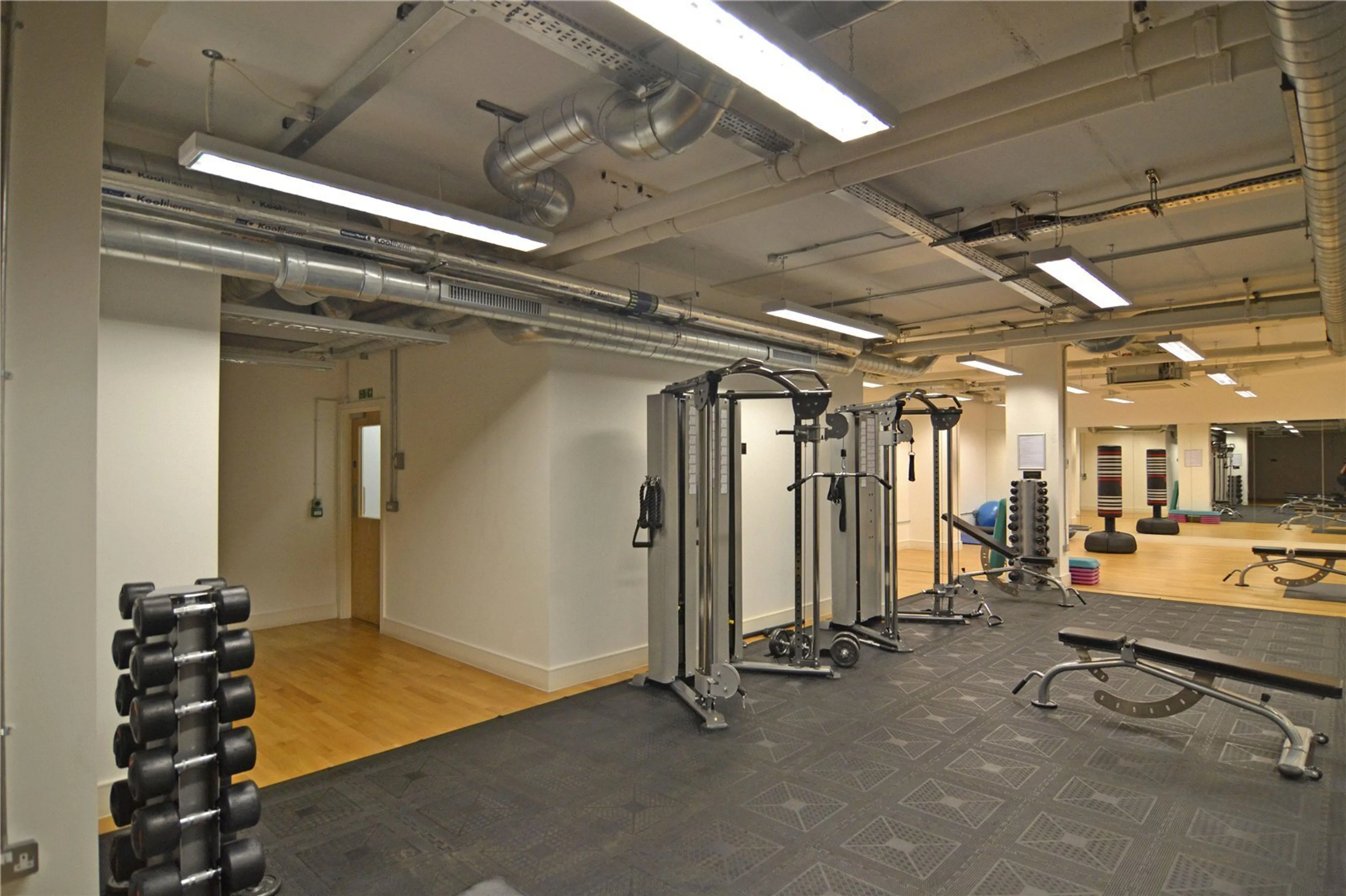 Photo 6